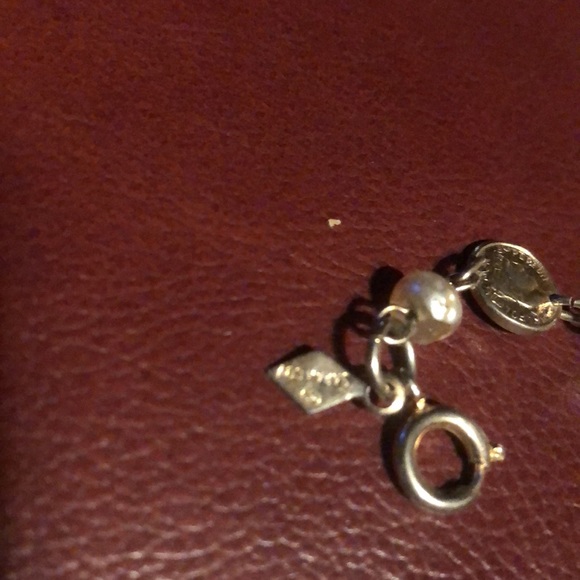 Girl’s bracelet - Picture 3 of 3